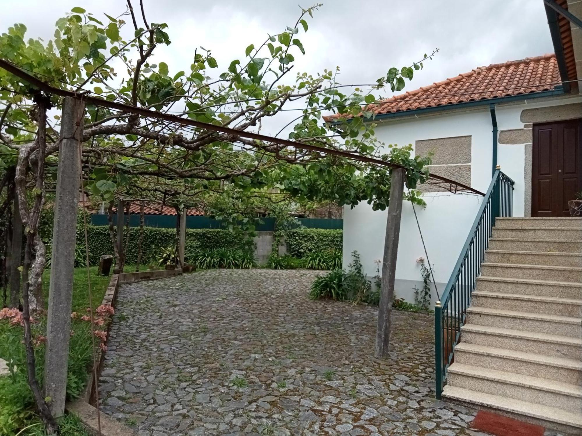 Casa Das Guimaraes Ponte de Lima Bagian luar foto